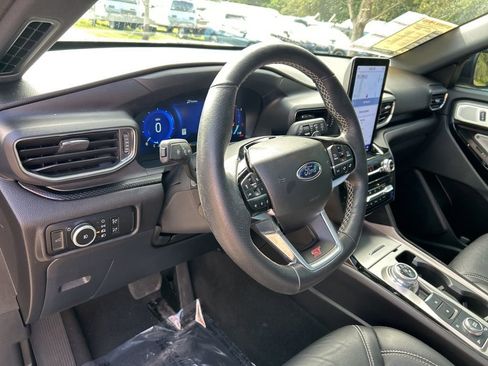 Used 2023 Ford Explorer ST w/ Equipment Group 401A image 21