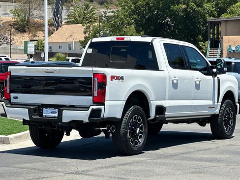 New 2026 Ford F250 Platinum AWD/4WD image 3