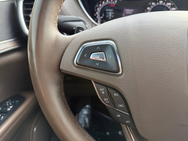 Used 2016 Lincoln MKX Reserve w/ Climate Package FWD image 23
