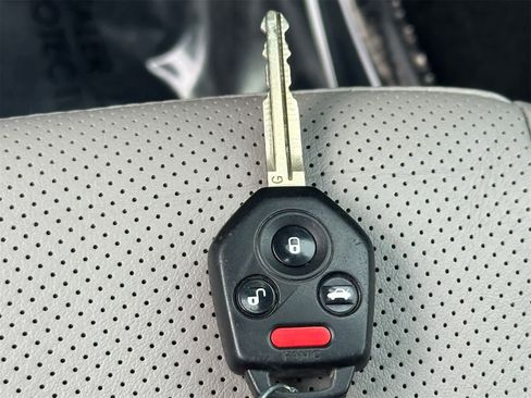 Used 2018 Subaru Forester 2.5i Limited image 28