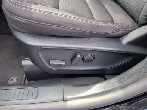 Used 2024 Ford Escape Active AWD/4WD image 12