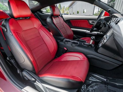 Used 2016 Ford Mustang GT RWD image 20