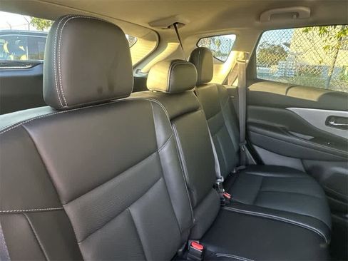 Used 2023 Nissan Murano SL image 27