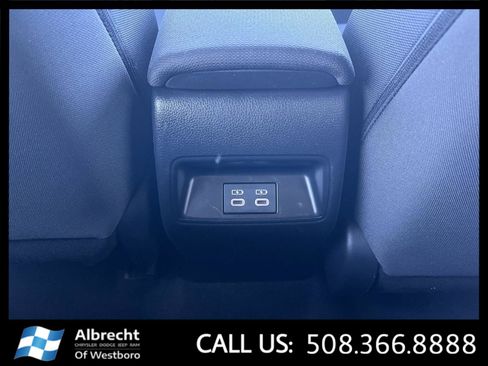 Used 2024 Toyota Corolla LE image 24