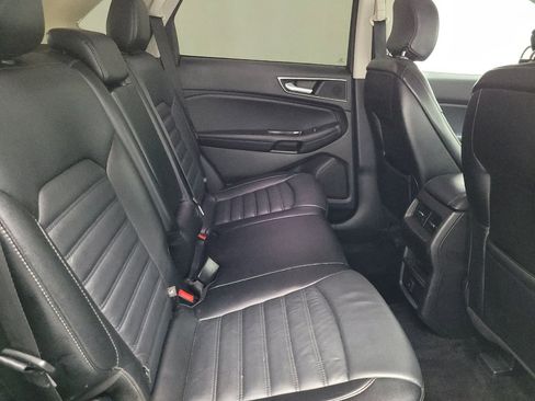 Used 2015 Ford Edge SEL w/ Equipment Group 201A AWD/4WD image 19
