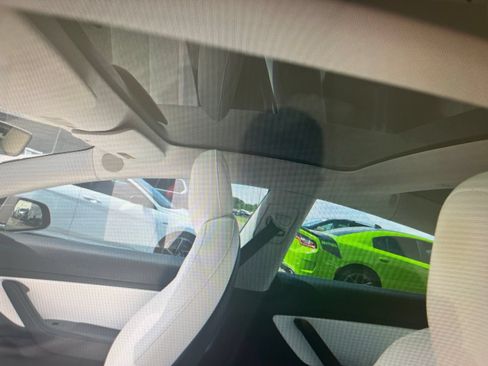 Used 2020 Tesla Model 3 Standard Range RWD image 12