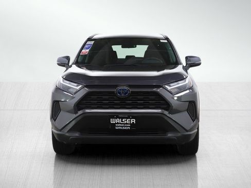 Used 2024 Toyota RAV4 LE image 8