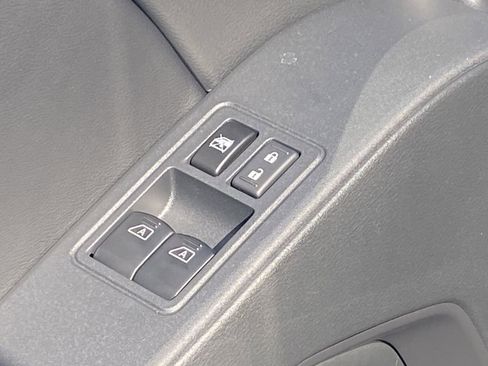 New 2026 Nissan Frontier S image 15