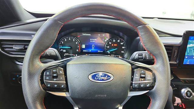 Used 2024 Ford Explorer ST-Line w/ Class IV Trailer Tow Package RWD image 14