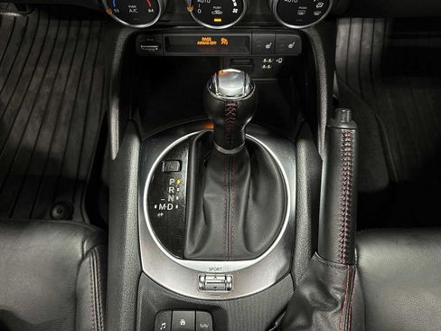 Used 2019 MAZDA MX-5 Miata RF Grand Touring RWD image 28