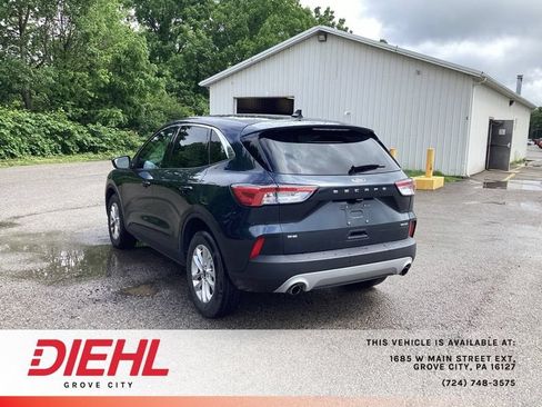 Used 2022 Ford Escape SE w/ Cold Weather Package AWD/4WD image 5