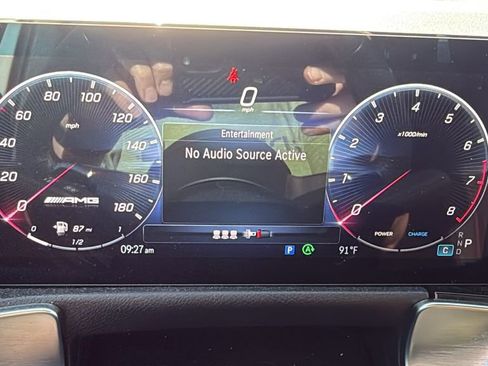 Certified 2025 Mercedes-Benz GLB 35 AMG 4MATIC image 26