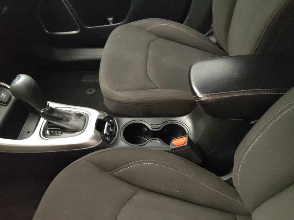 Used 2021 Jeep Compass Sport FWD image 26