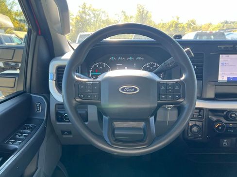 Used 2023 Ford F250 XL w/ STX Appearance Package image 38