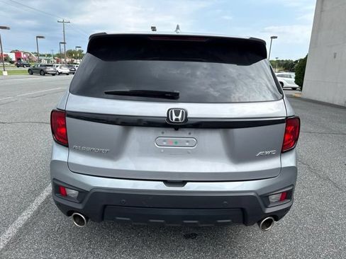 Used 2024 Honda Passport EX-L image 6