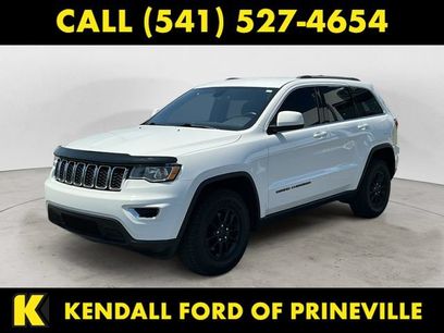Used 2019 Jeep Grand Cherokee Laredo