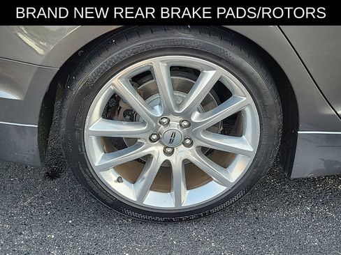 Used 2016 Lincoln MKZ w/ Equipment Group 300A Reserve FWD image 5