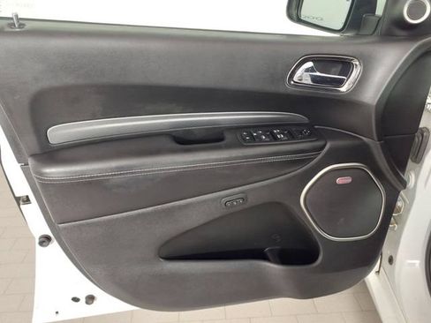 Used 2018 Dodge Durango SRT w/ SRT Interior Appearance Group AWD/4WD image 9