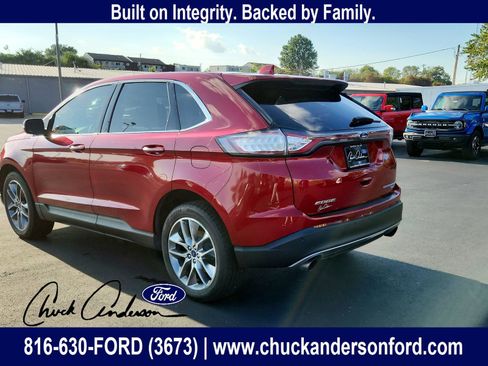 Used 2017 Ford Edge Titanium w/ Equipment Group 301A image 5
