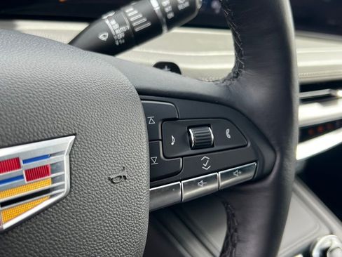 Certified 2024 Cadillac XT4 Premium Luxury w/ Cold Weather Package image 27