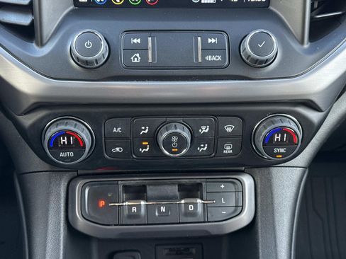 Used 2023 GMC Acadia AT4 w/ Technology Package image 11