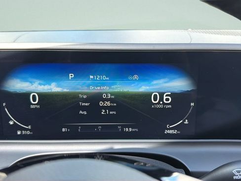 Used 2024 Kia Seltos S FWD image 36
