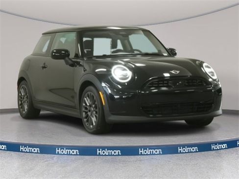 Certified 2025 MINI Cooper 2-Door Hardtop image 3
