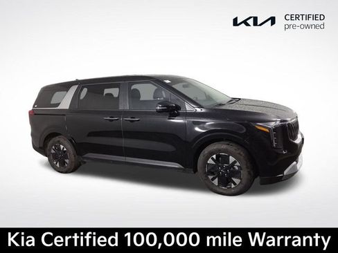 Certified 2026 Kia Carnival LXS FWD image 5
