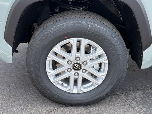 New 2026 Toyota Tundra SR5 AWD/4WD image 9
