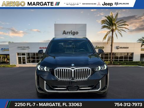 Used 2024 BMW X5 sDrive40i w/ Premium Package RWD image 2