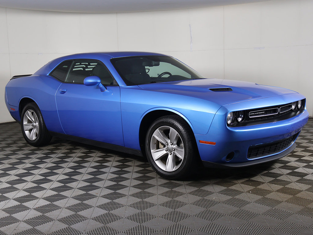 Used 2023 Dodge Challenger SXT RWD image 43