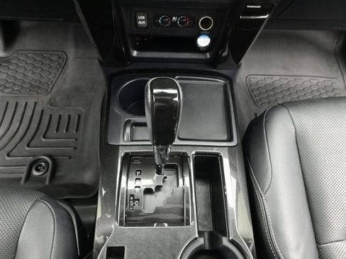 Used 2019 Toyota 4Runner Limited RWD image 10