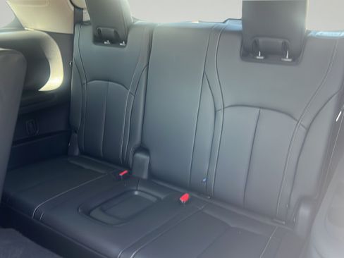 Used 2026 INFINITI QX60 Luxe w/ Cargo Package FWD image 17