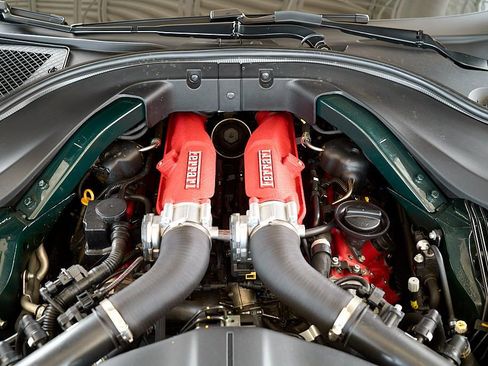 Used 2021 Ferrari Roma RWD image 81