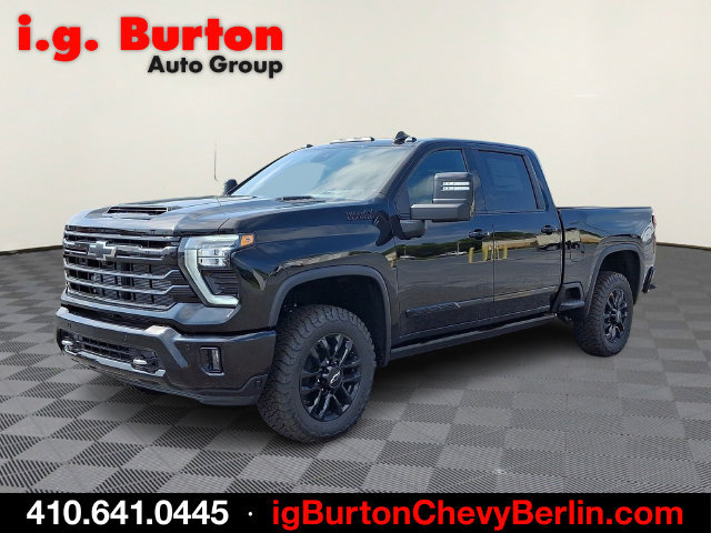 New 2026 Chevrolet Silverado 2500 High Country w/ High Country Premium Package AWD/4WD image 2