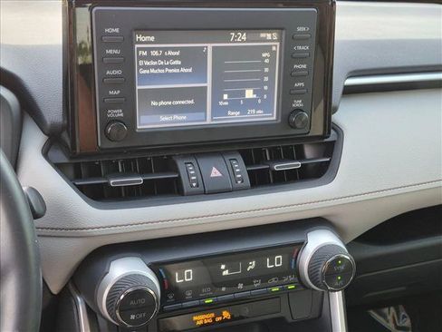 Used 2019 Toyota RAV4 XLE Premium FWD image 12