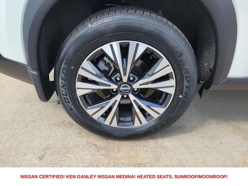 Certified 2023 Nissan Rogue SV w/ SV Premium B Package AWD/4WD image 21
