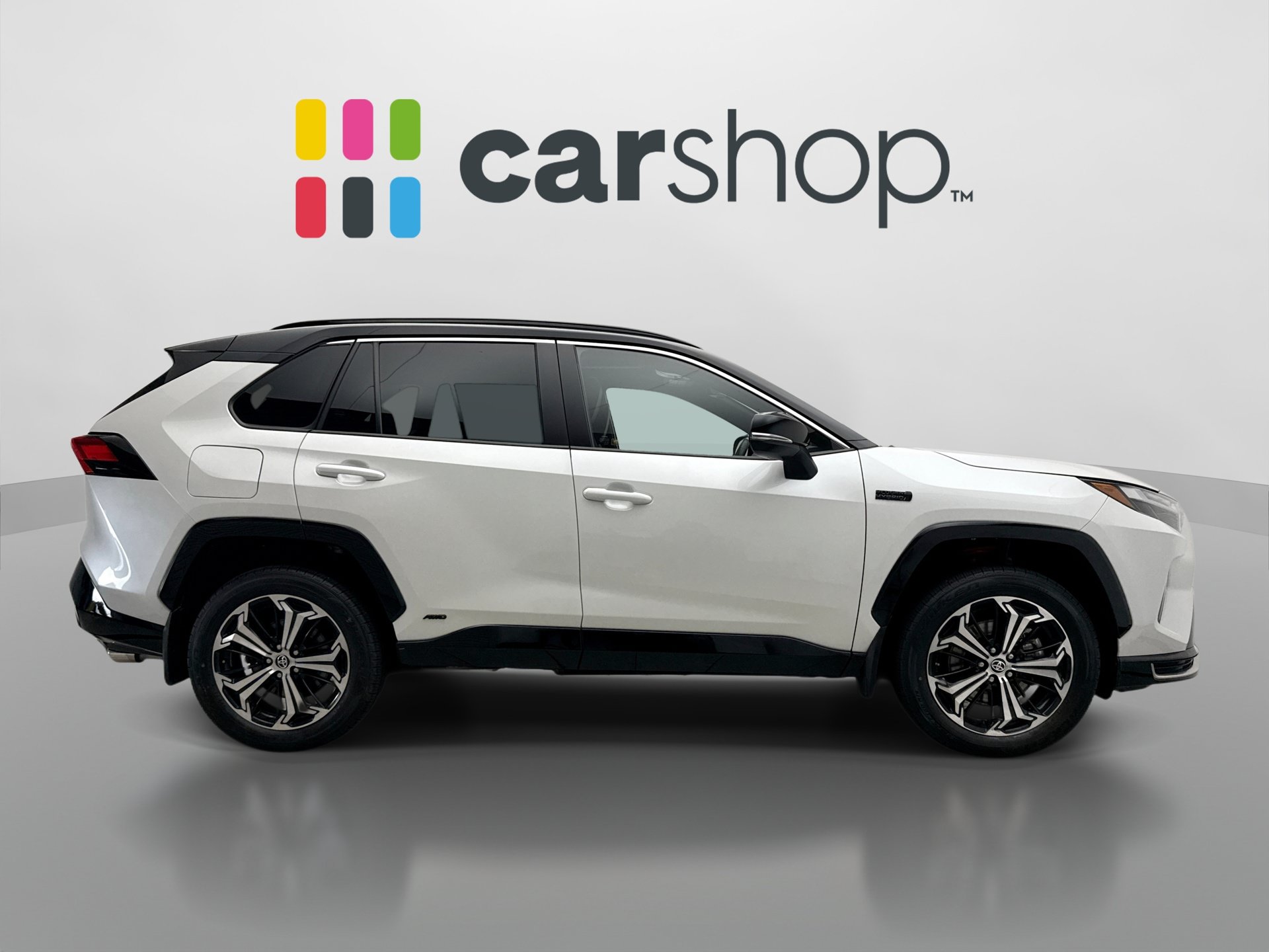 Used 2024 Toyota RAV4 XSE w/ Weather Package AWD/4WD image 6