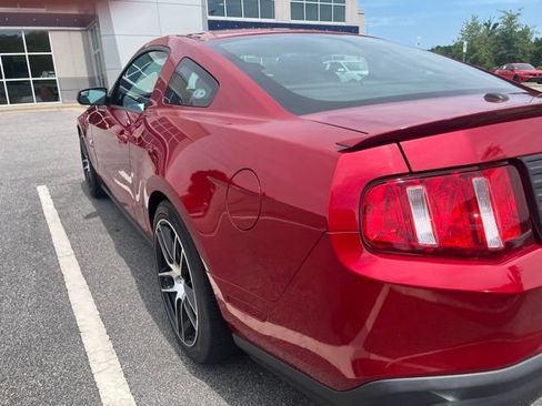 Used 2011 Ford Mustang GT Premium w/ Comfort Pkg RWD image 14