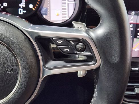 Used 2021 Porsche Macan image 51