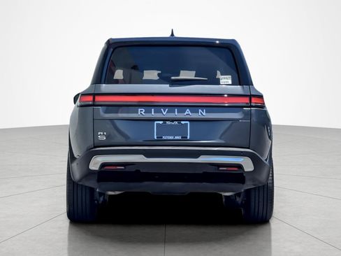 Used 2024 Rivian R1S Adventure AWD/4WD image 4