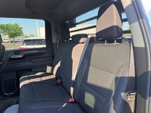 Used 2024 Chevrolet Silverado 3500 LT w/ Convenience Package image 14