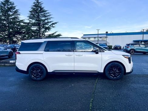 New 2026 Kia Carnival SX w/ SX Dark Edition Package image 5