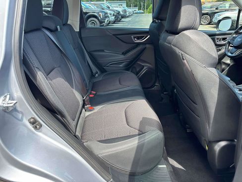 Used 2023 Subaru Forester Premium AWD/4WD image 16