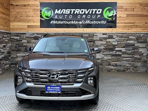 Used 2025 Hyundai Tucson Limited AWD/4WD image 3