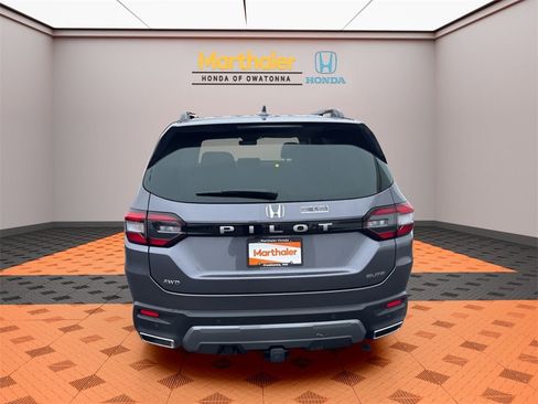 New 2026 Honda Pilot Elite image 4