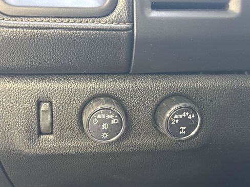 Used 2022 GMC Canyon AT4 w/ Trailering Package image 24