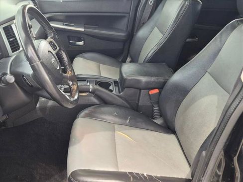 Used 2009 Jeep Grand Cherokee Laredo AWD/4WD image 13