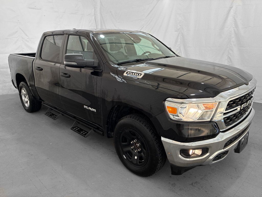 Used 2023 RAM 1500 Big Horn AWD/4WD image 10