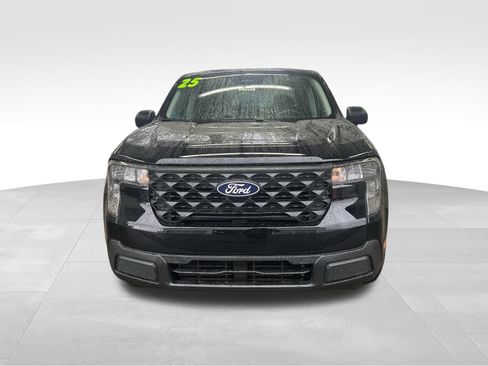 Used 2025 Ford Maverick XL w/ Equipment Group 101A image 2